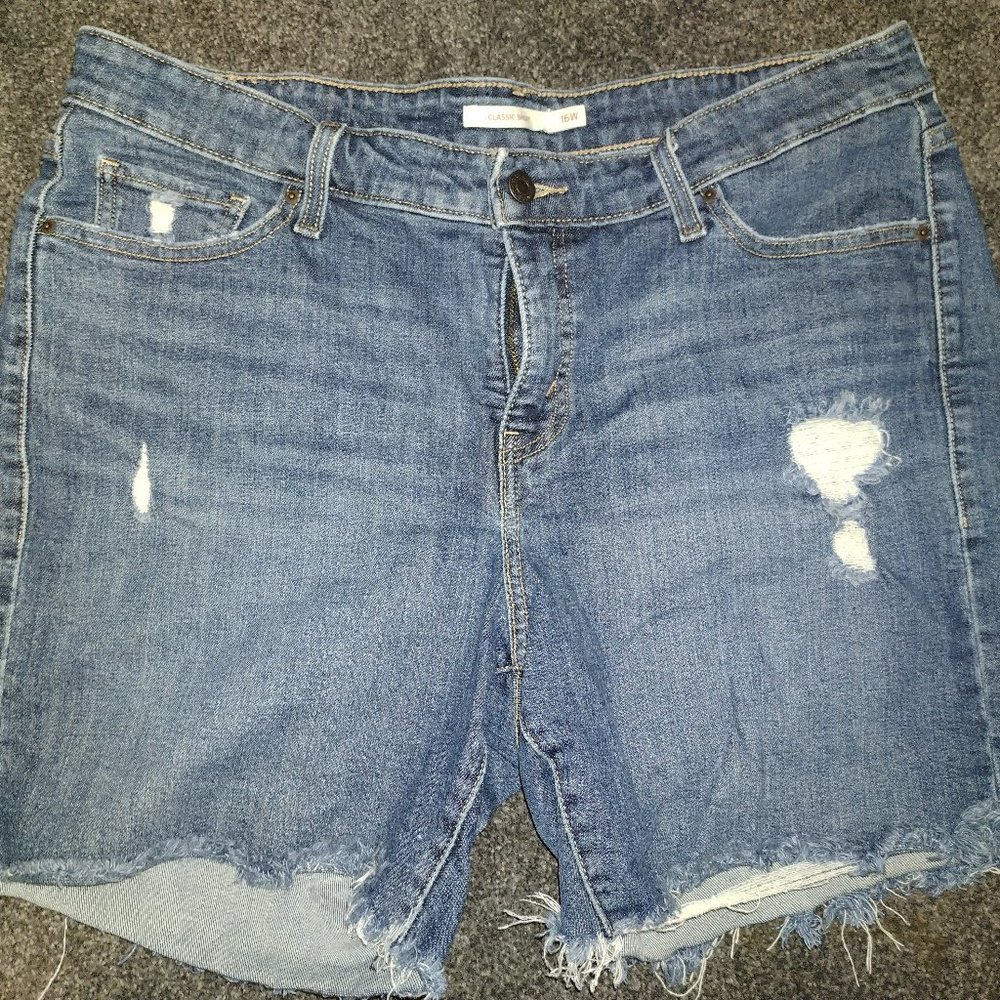 Levi denim shorts